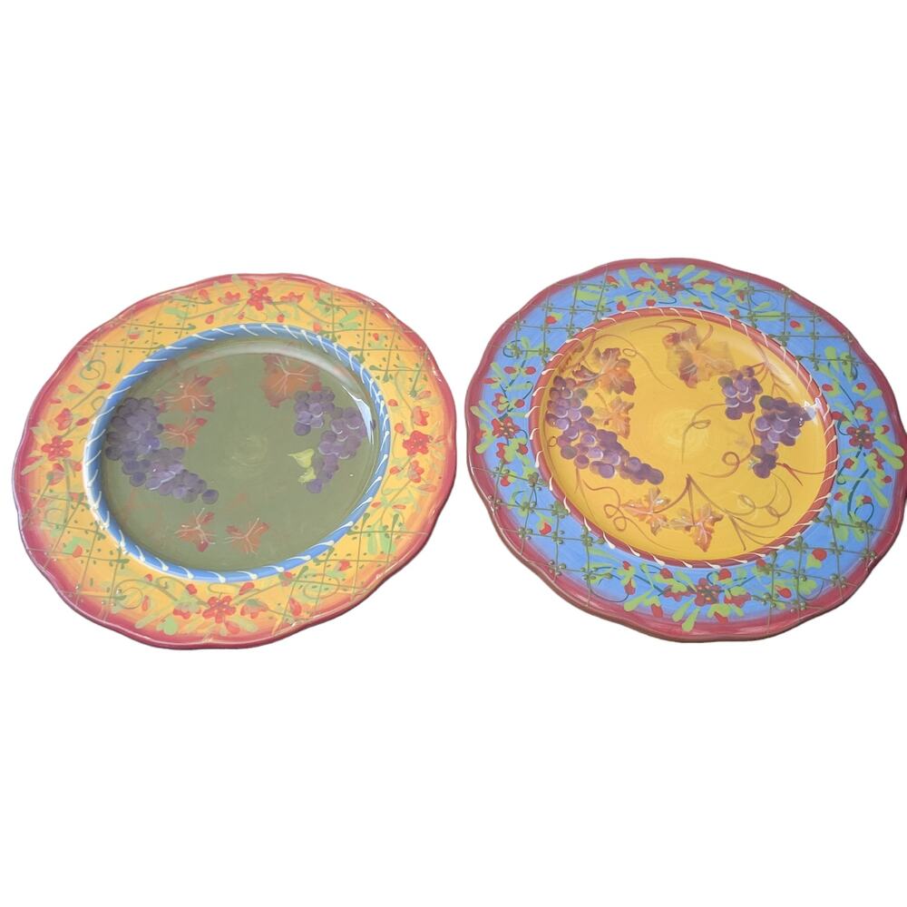 Grapes and Vines Hand Painted 8‎ inches in diameter Great Looking set of 2